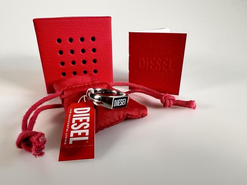 Diesel signet ring - , features